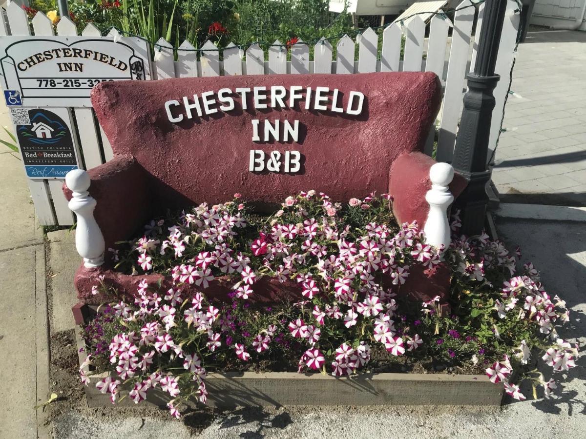 Chesterfield Inn Kelowna Extérieur photo
